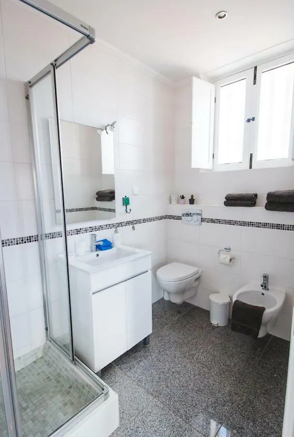 Torrinha House Hotel Lagos Guest house