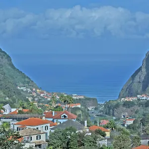 Terrace View House Сasa de vacaciones São Vicente