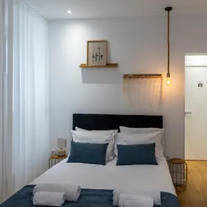 https://entre-linhas.hotelscoimbra.com